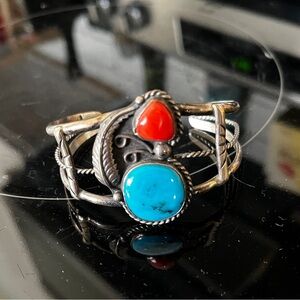 vintage turquoise and sterling silver Navajo/old pawn bracelet cuff